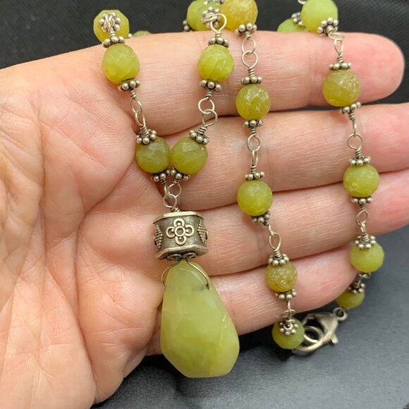 Sterling Silver 925 Lime Green Quartz Beaded Design Necklace Size 18'' Length - Picture 3 of 8